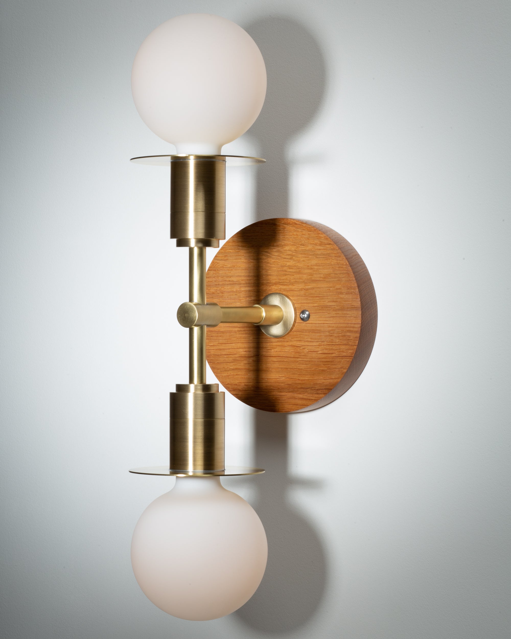 Double Sphere Disc Oak Mount Wall Light Sconce