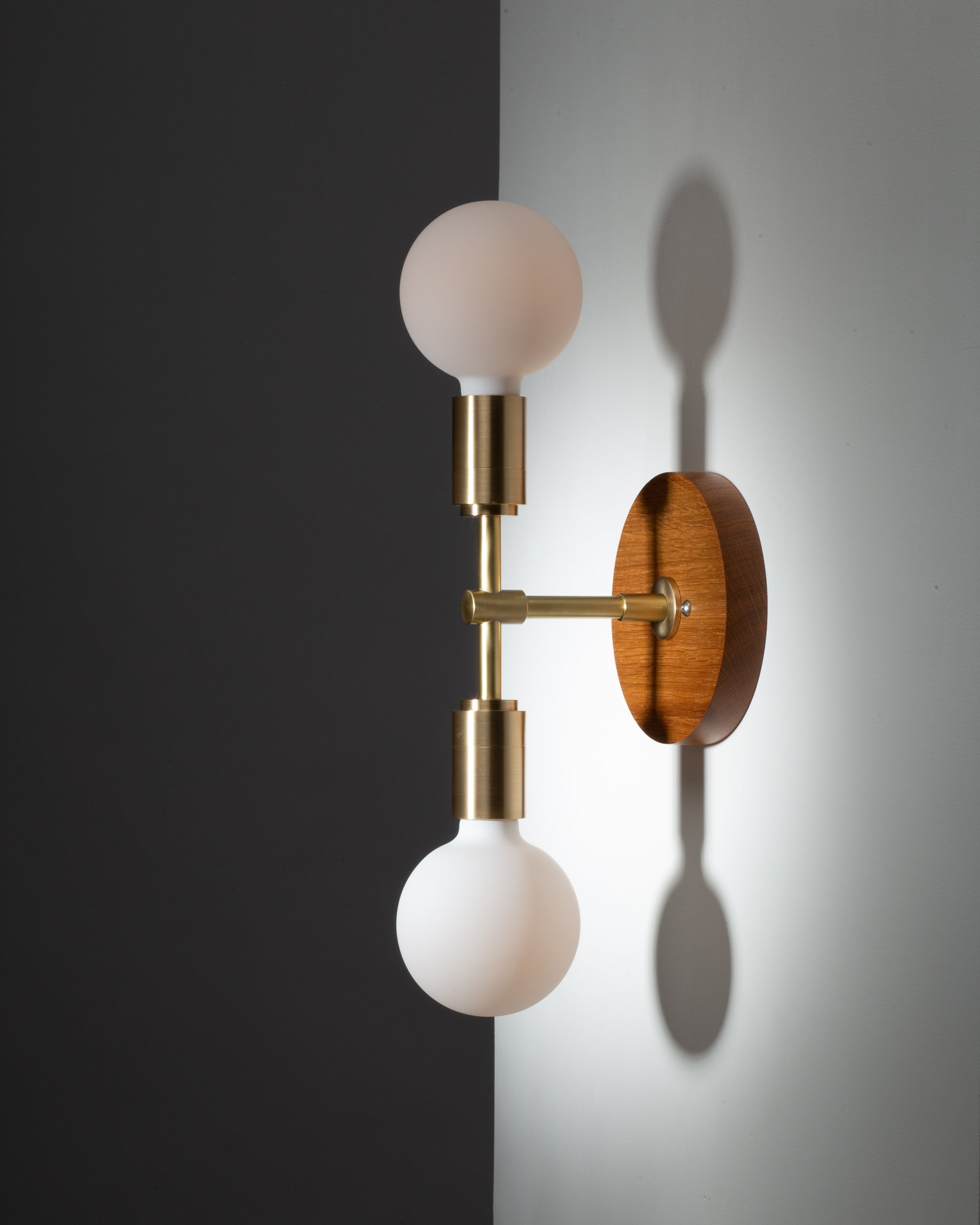 Double Sphere Oak Mount Wall Light Sconce