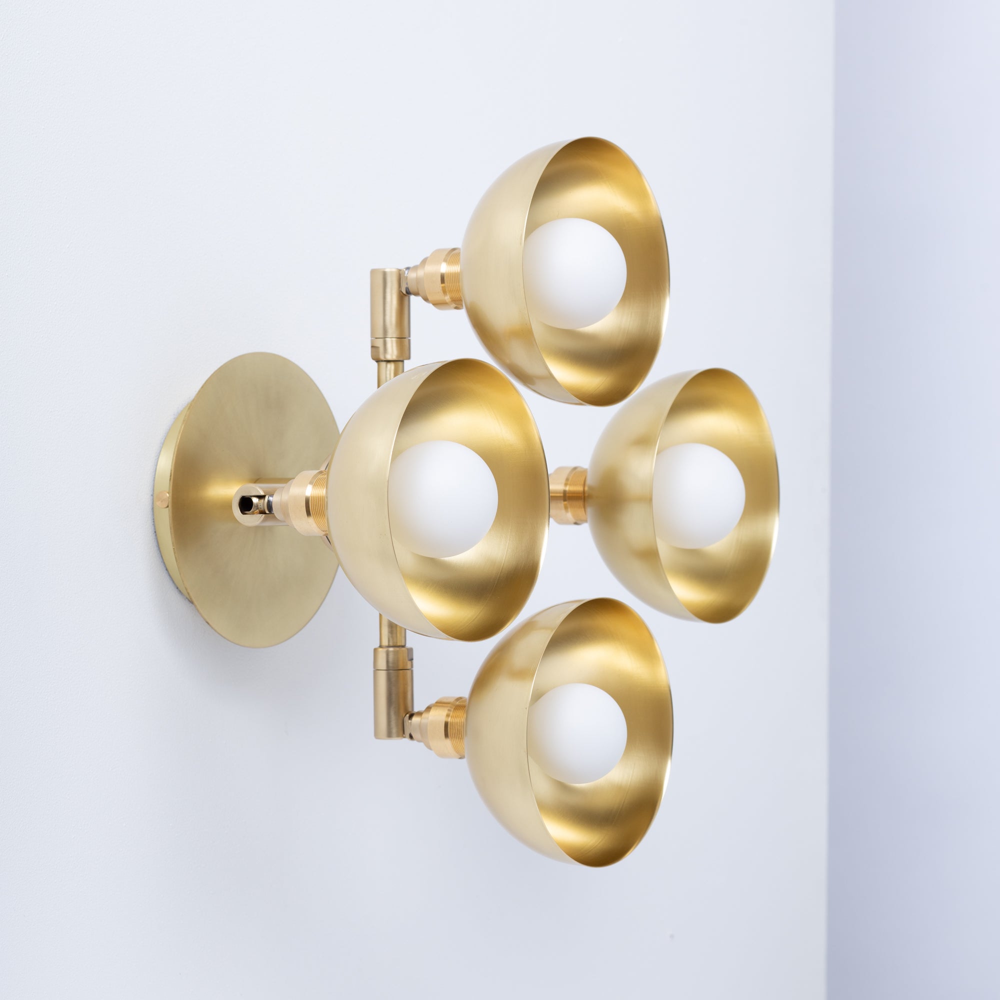 Four Dome Cup Sphere Brass Wall Fixture