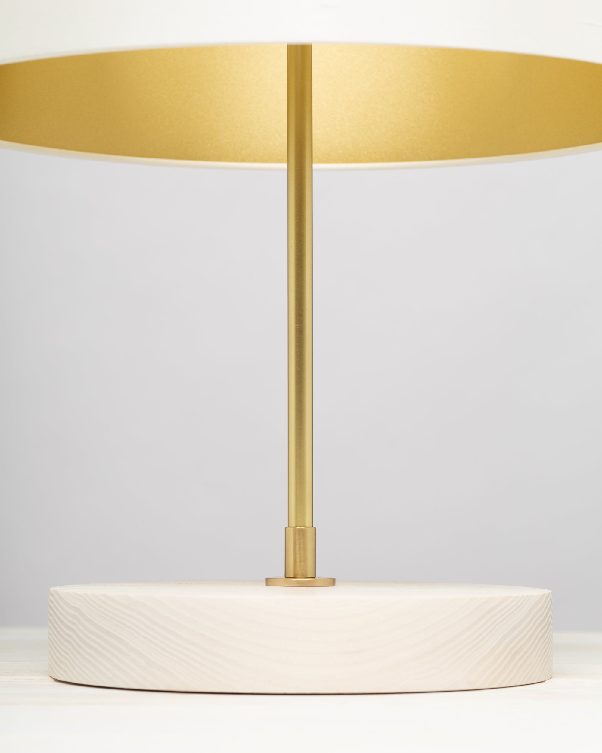 Porcelain Silk White Ash Table Lamp