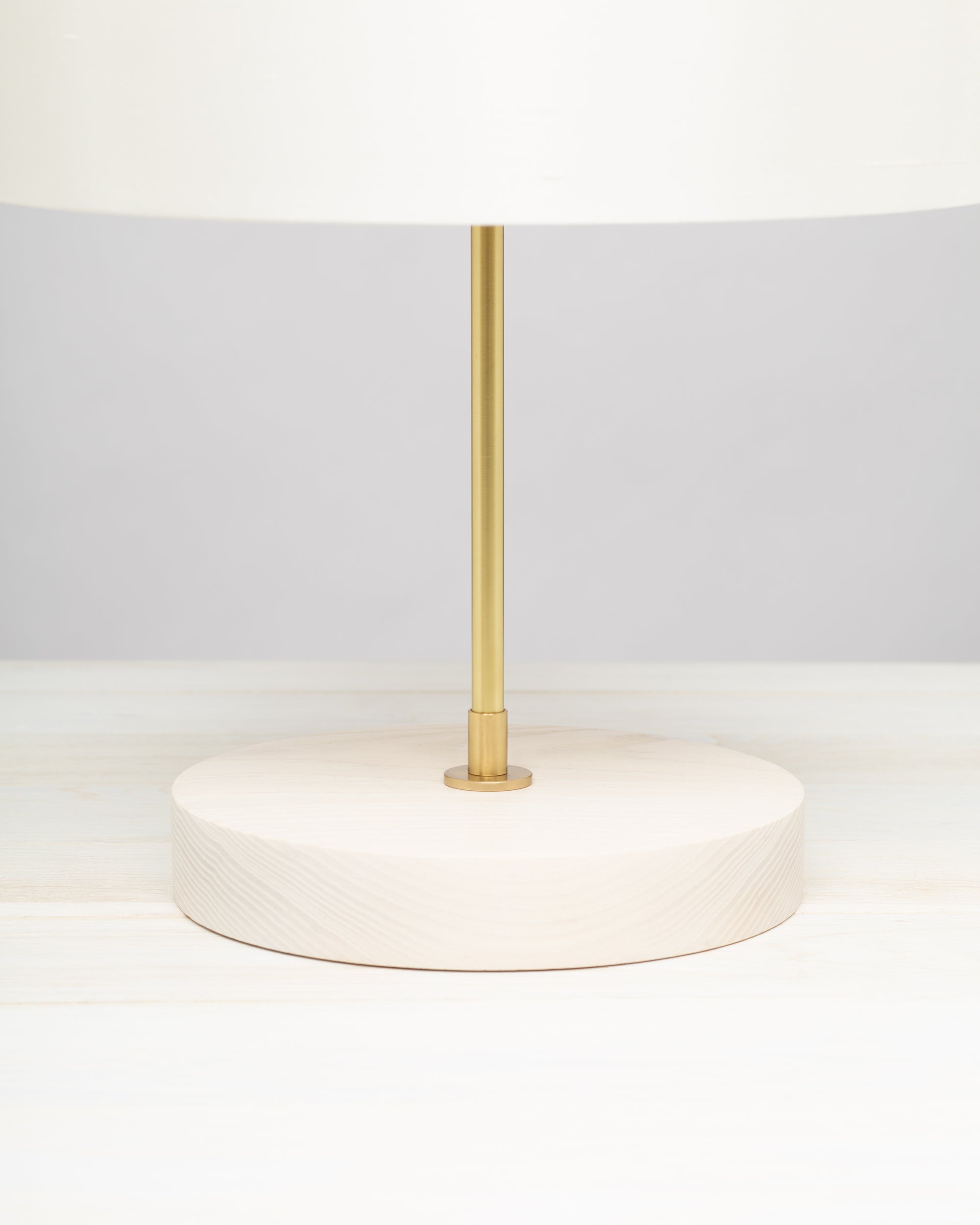 Porcelain Silk White Ash Table Lamp